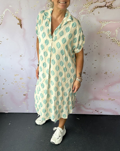 Levoire | Robe Décontractée À Décolleté En V Avec Imprimé Et Manches Courtes