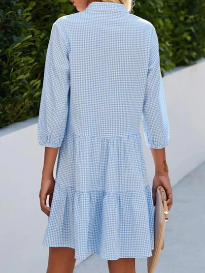 Levoire | Robe chemise décontractée en ligne A, boutonnée, à carreaux et à haut décolleté