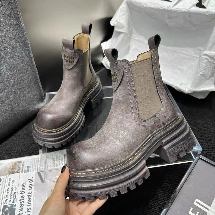 Levoire | Bottes rétro de style britannique à talon épais Savukgray