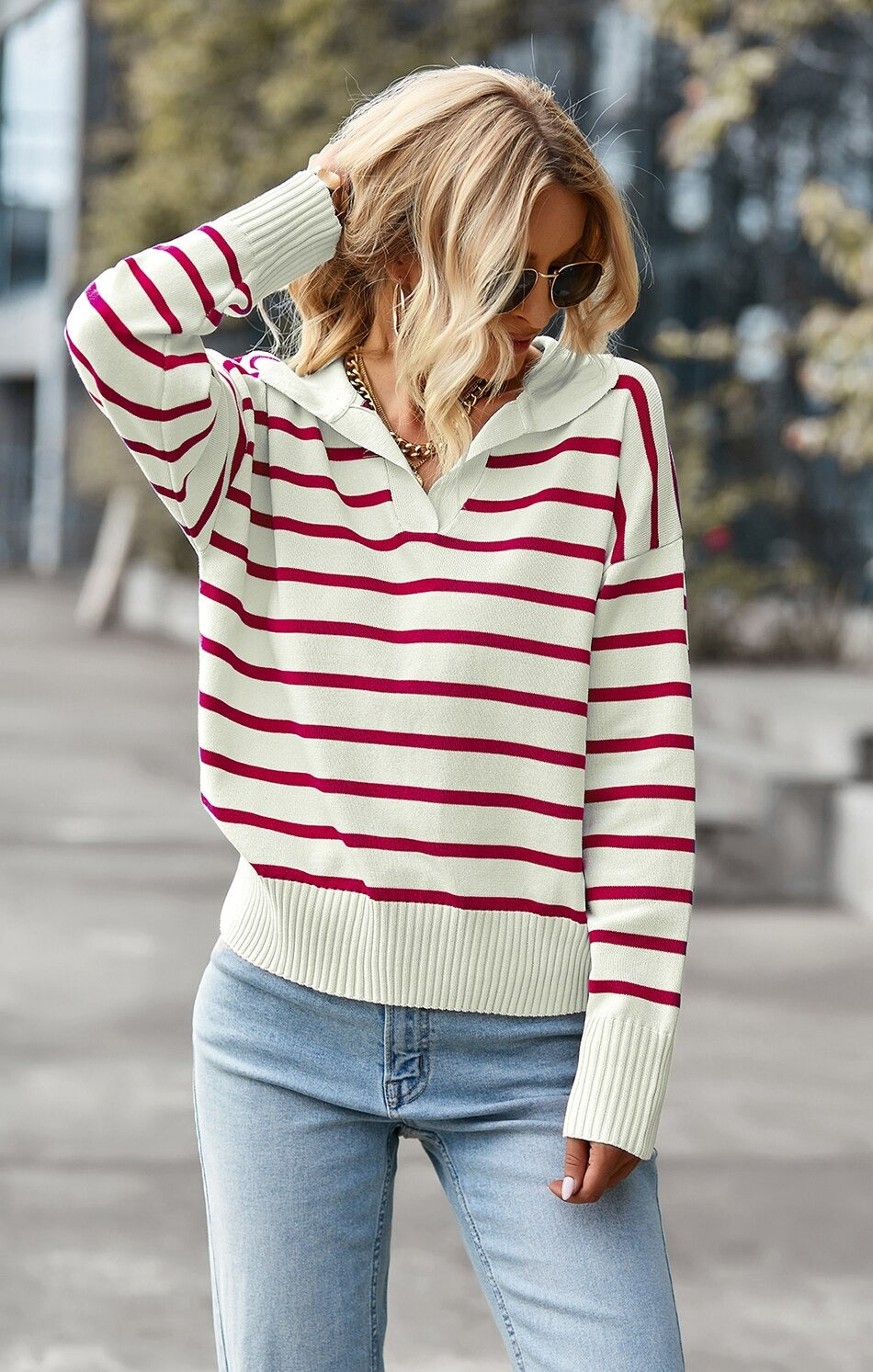 Levoire | Pull Élégant Avec Décolleté En V Pour Femmes