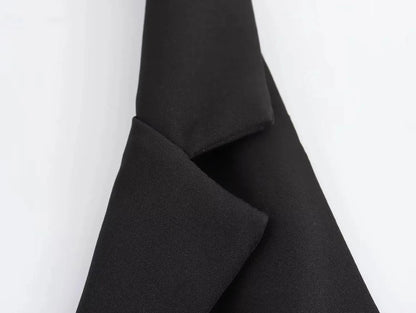 Levoire | Haut de gamme avec un col tombant sans dos