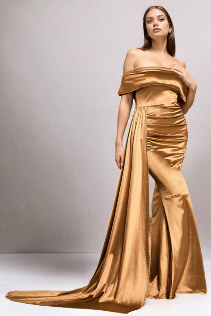 Levoire | Robe Satin Épaule Dénudée Or