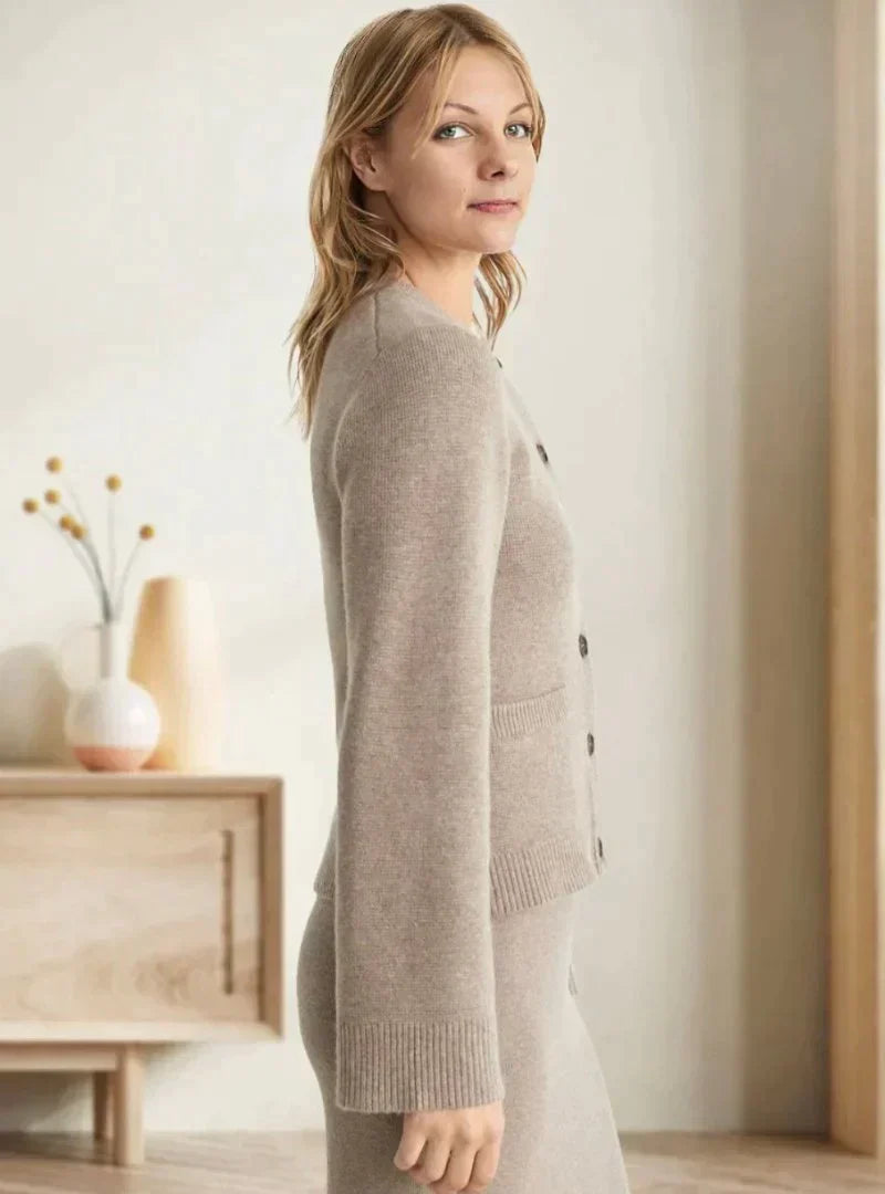 Levoire | Élégante Veste/Tricotée Courte Pour Femmes Avec Boutons Taupe