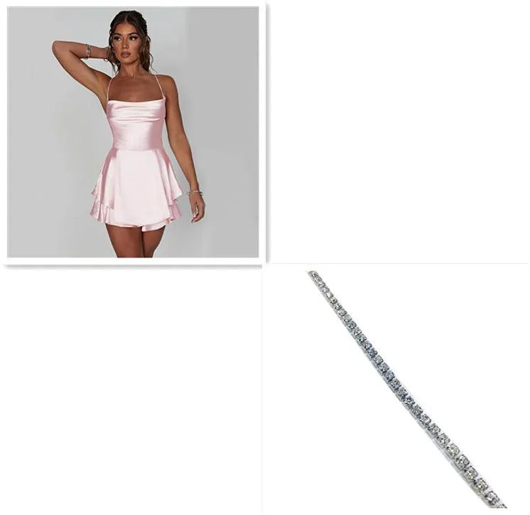 Levoire | Robe trapèze courte élégante en satin avec ruban sans dos