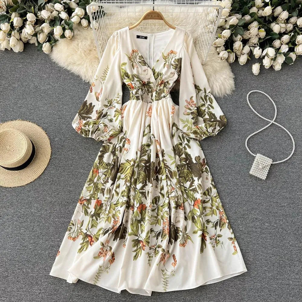 Levoire | Robe à fleurs rétro française écrite avec décolleté en V