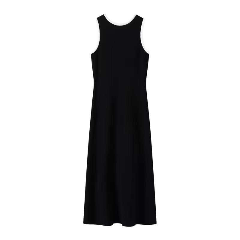 Levoire | Robe Élégante Noir Et Blanc Avec Détails En Boutons Dorés