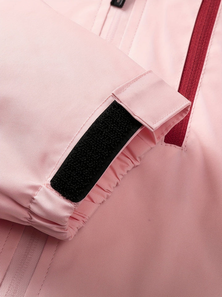 Levoire | Linde Veste De Sport Pour Femmes Avec Capuche, De La Bonne Couleur Et Avec Des Poches Zippées