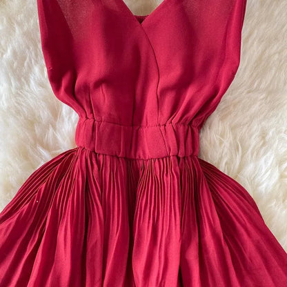 Levoire | Robe longue avec décolleté en V de style français