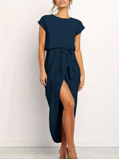 Levoire | Élégante Robe Portefeuille À Col Rond, Ceinture À La Taille Et Poche Latérale Gris d'avoine