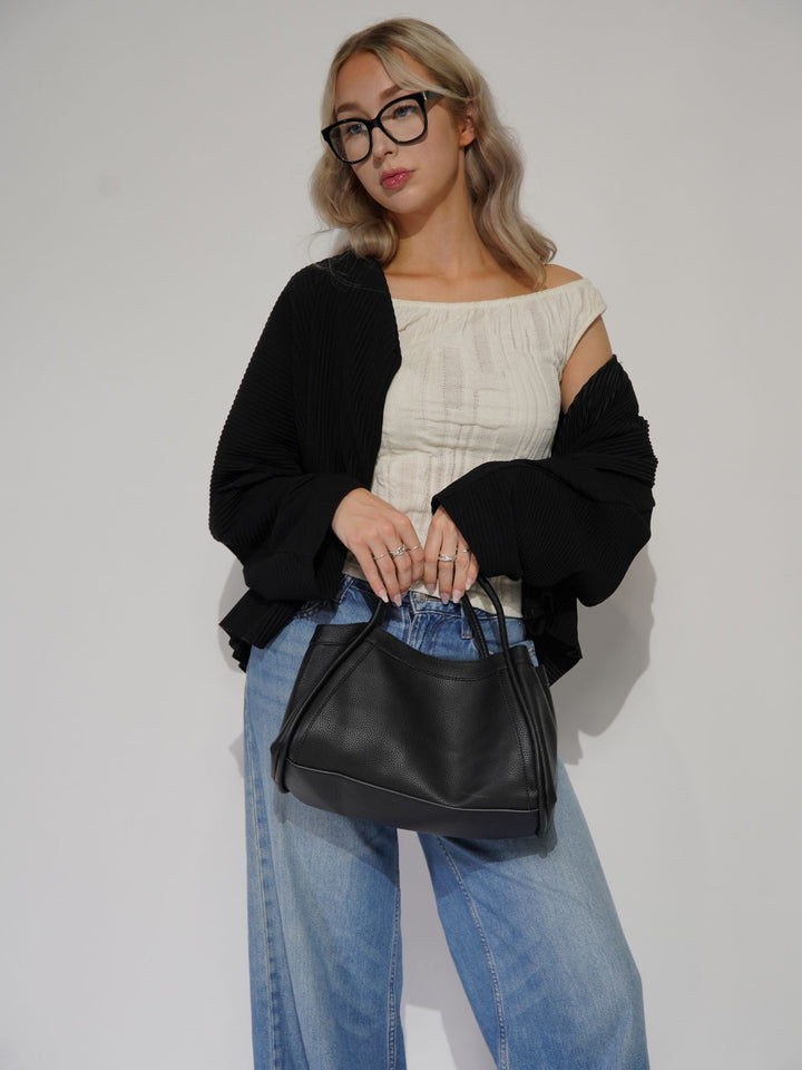 Levoire | Sac À Main Élégant Avec Silhouette Épurée
