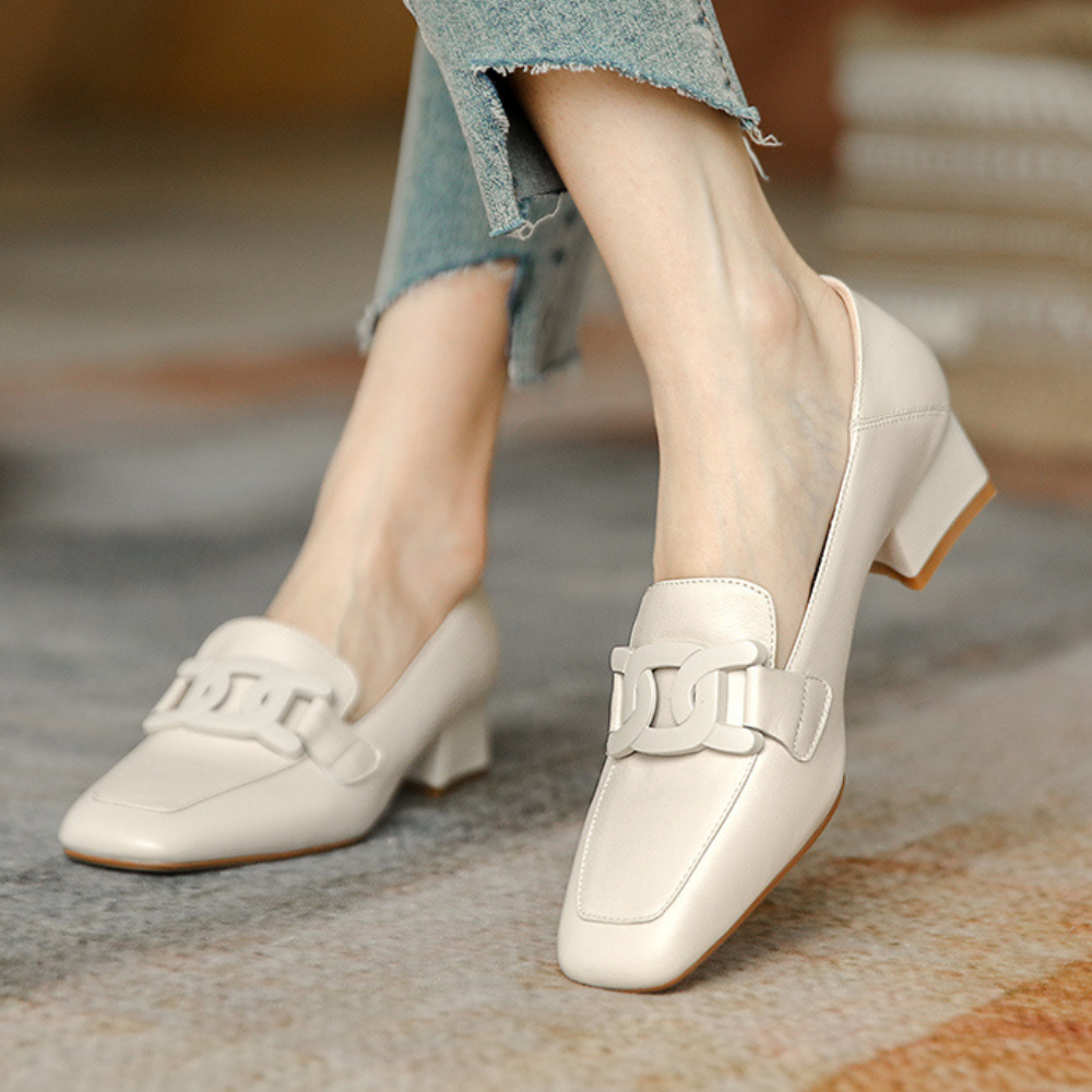 Levoire | Comfortable Shoes With A Medium Heel And Arch Support Sole