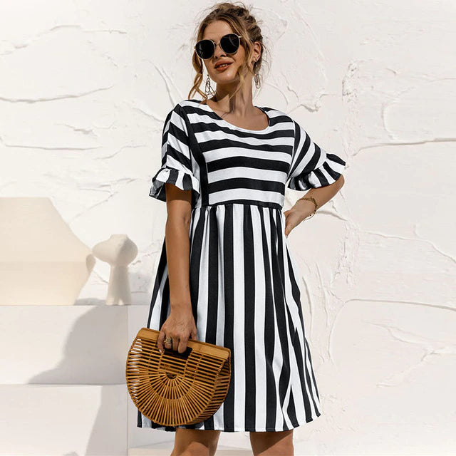 Levoire | Robe midi rayée élégante Noir