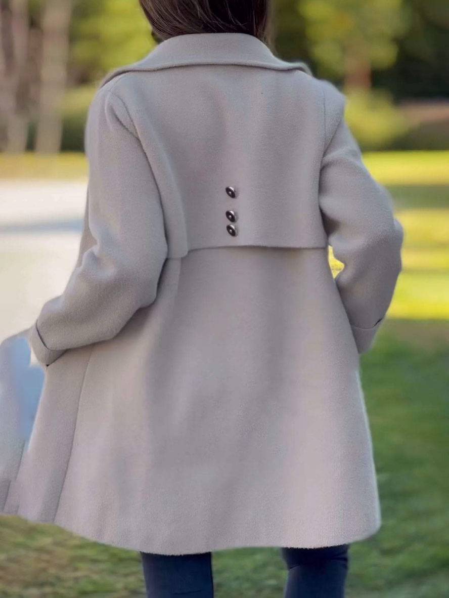 Levoire | Manteau Pour Femmes Avec Boutons, Poches Pratiques Et Un Col Revers
