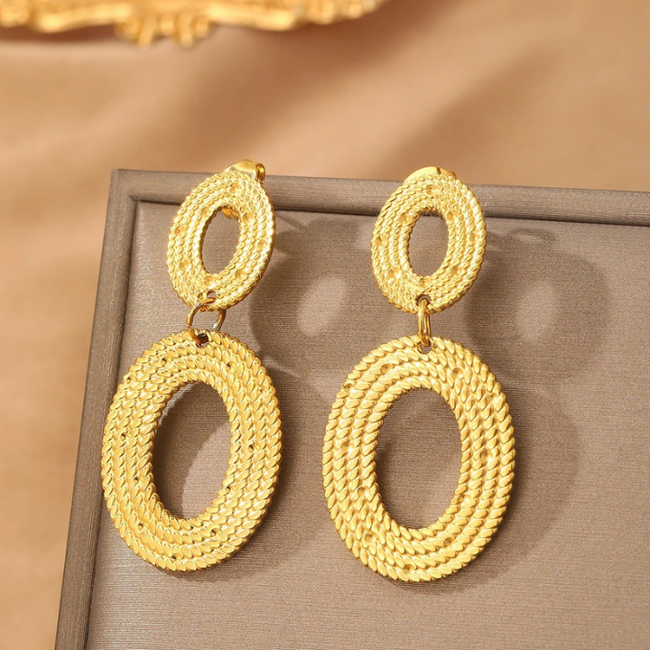 Levoire | Boucles D'Oreilles Ovales Minimalistes Or 4,2 cm