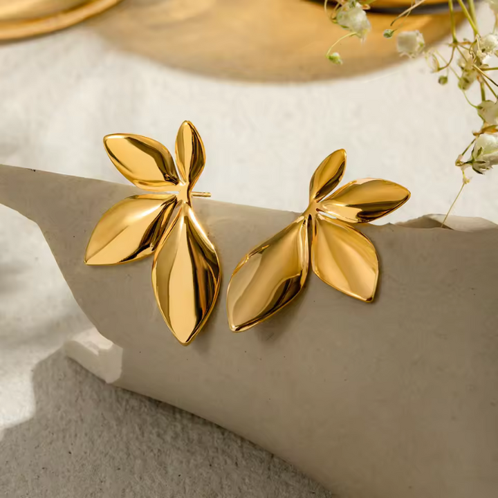 Levoire | Boucles D'Oreilles En Feuilles Dorées Or 3,5 cm