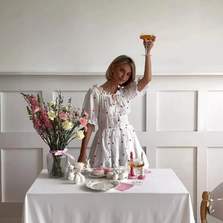 Levoire | Robe sexy avec un motif en forme de cœur et un design décolleté