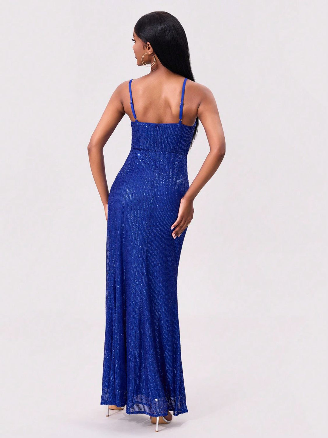 Levoire | Fente Sequins Carré Décolleté Bretelles Spaghetti Robe
