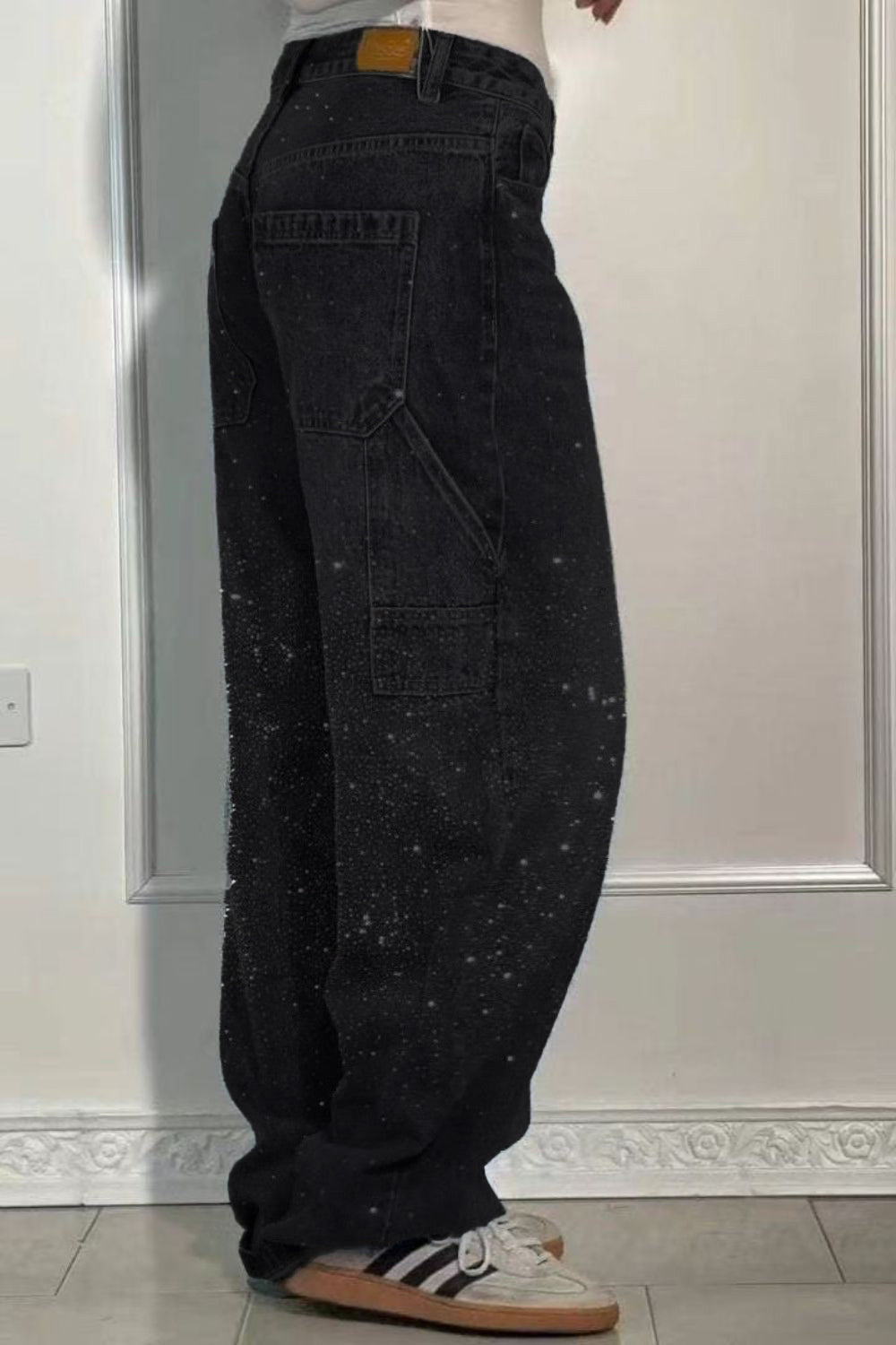 Levoire | Jean Pour Femmes Lavé Avec Des Détails En Strass Dans Une Coupe Large