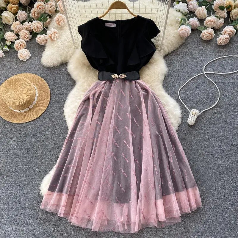 Levoire | Robe femme avec décolleté en V en couleur contrastante Rosa