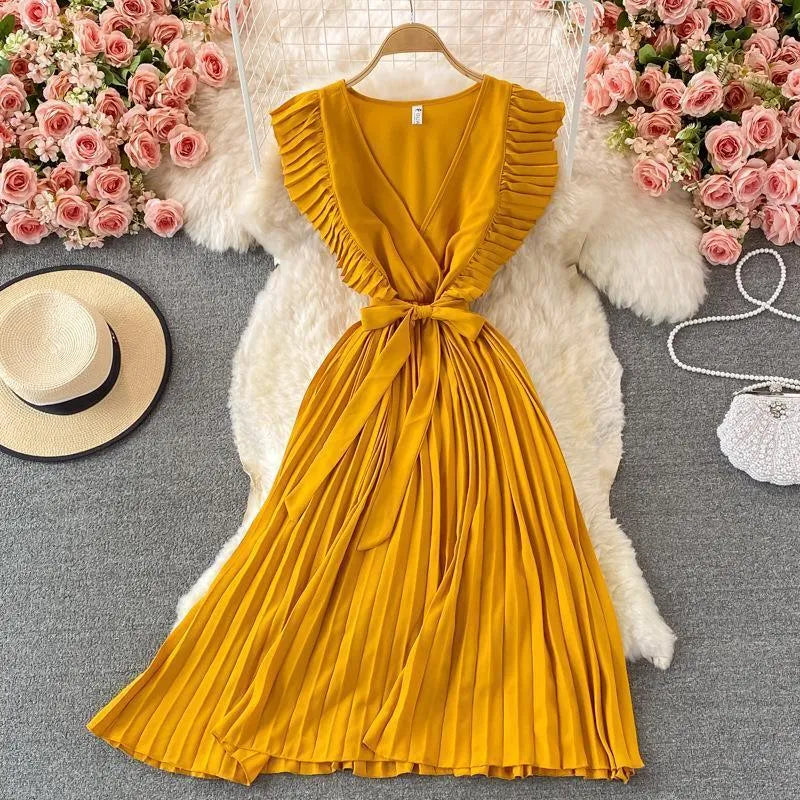Levoire | Robe plissée à décolleté en V Jaune Une taille