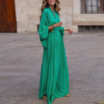 Levoire | Cintrée robe longue manches longues Vert