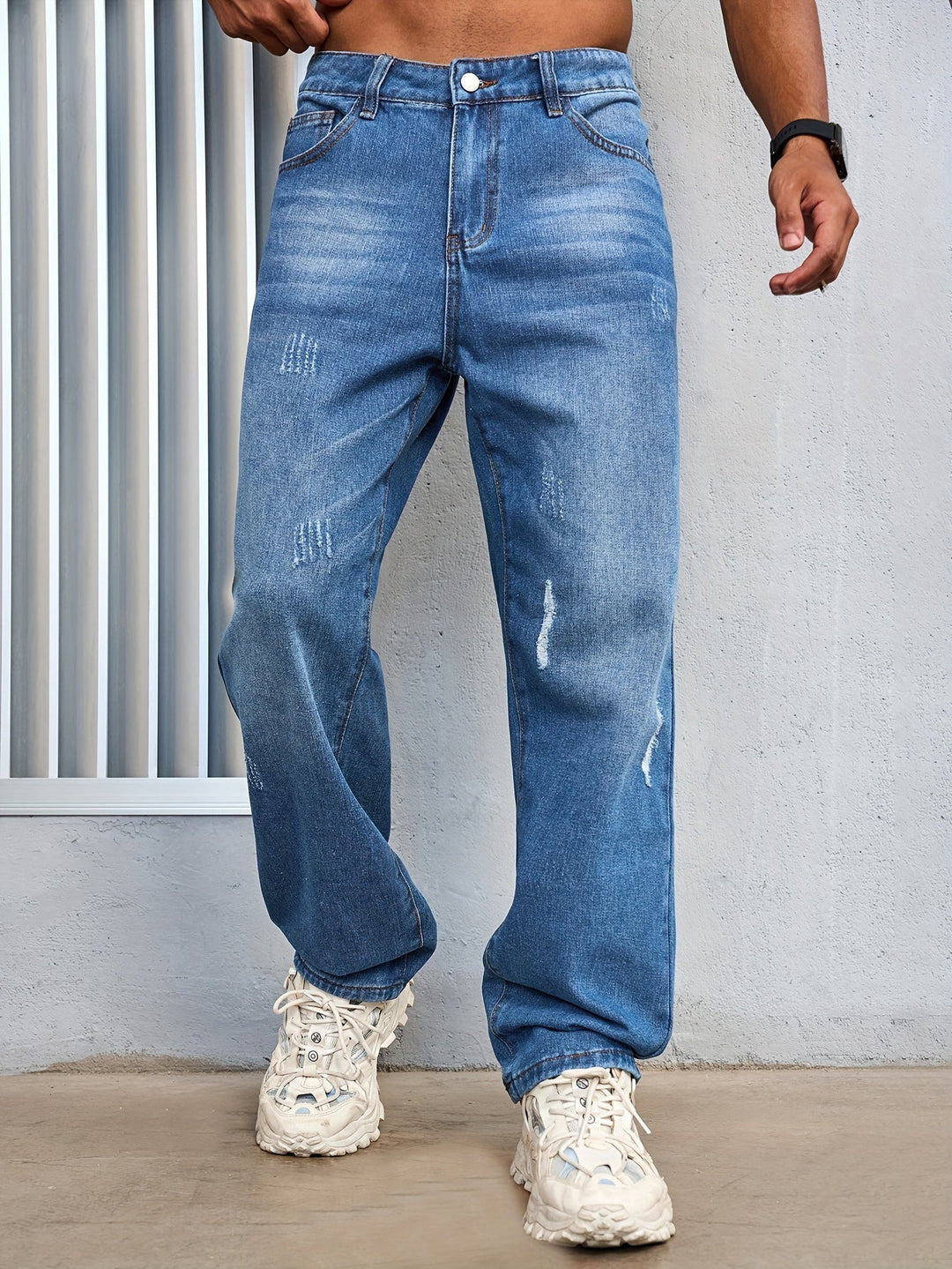 Levoire | Rennot Jeans Avec Une Coupe Décontractée Et Un Style Usé Merimustav