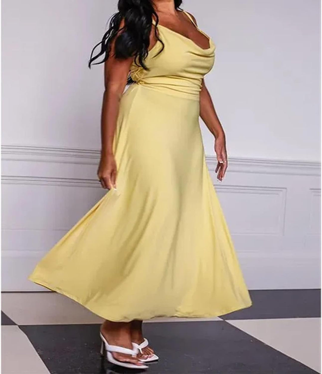 Levoire | Robe longue drapée dans le dos avec soutien-gorge intégré Jaune