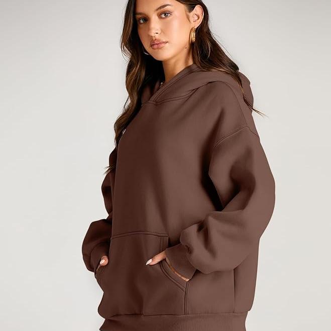 Levoire | Veste À Capuche À Manches Longues Avec Poches Braun