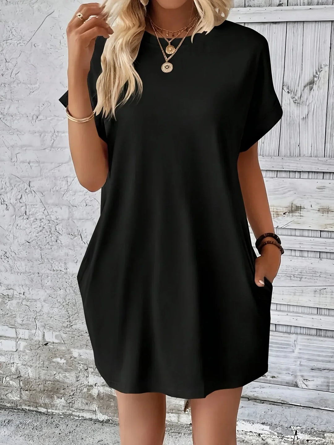 Levoire | Robe Avec Col Rond Et Poches Noir