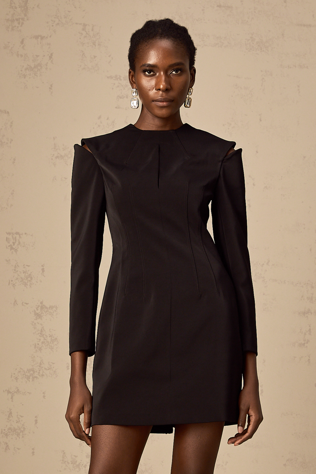 Levoire | Robe Mini Noire Cut Out