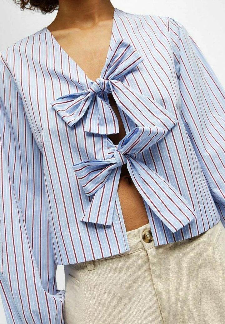 Levoire | Chemise plissée à manches longues dans une couleur unie avec un nœud