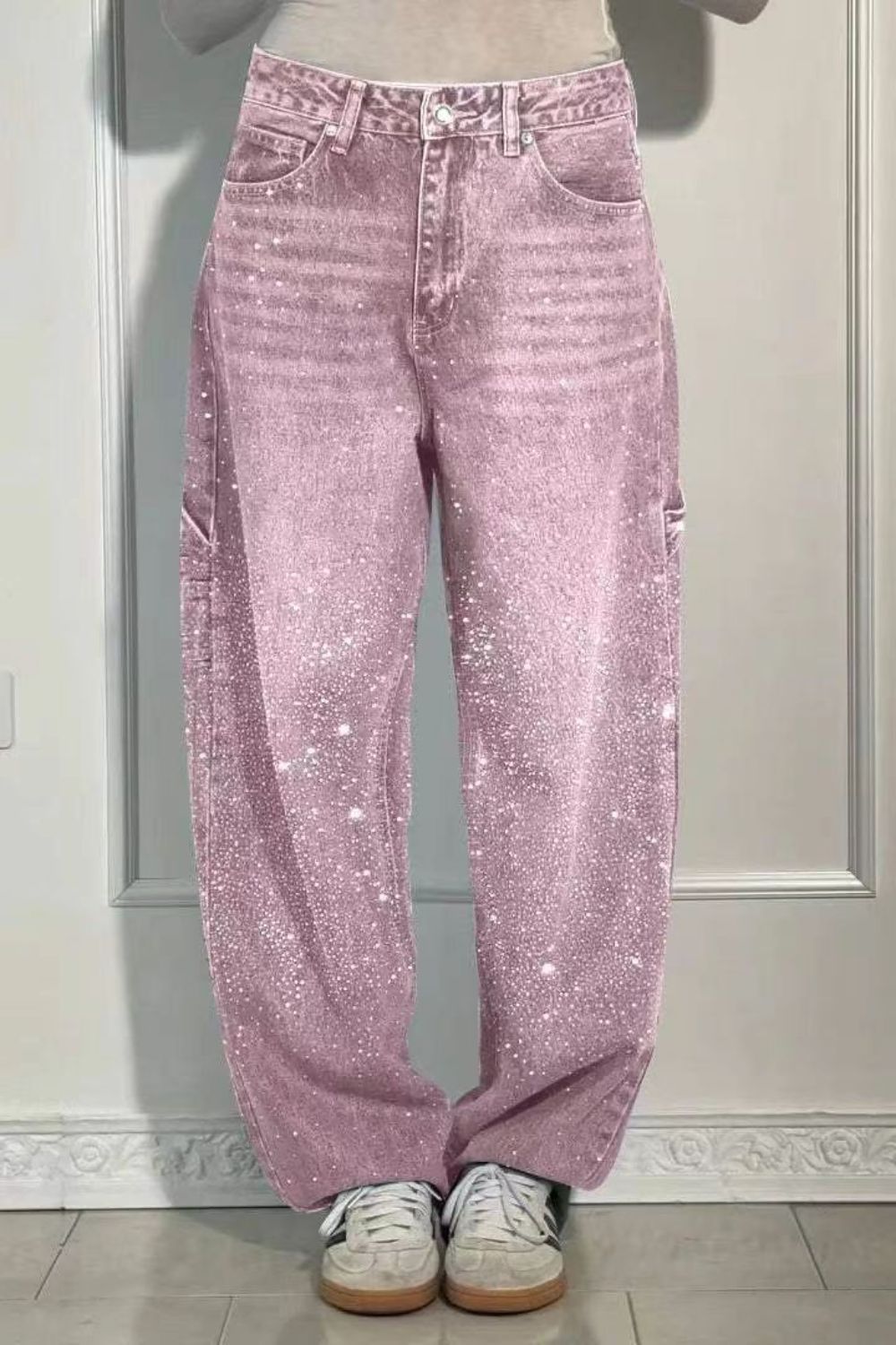 Levoire | Jean Pour Femmes Lavé Avec Des Détails En Strass Dans Une Coupe Large Rose poussiéreux