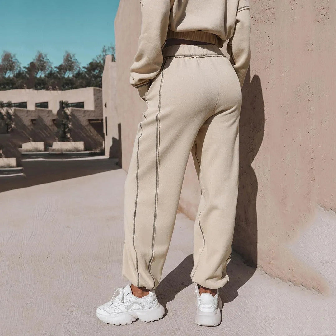 Levoire | Crop Top et pantalons droits larges
