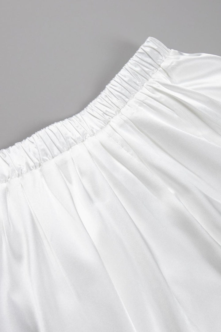 Levoire | Taille Élastique Dos Satin Minx Jupe Élégante & Confortable