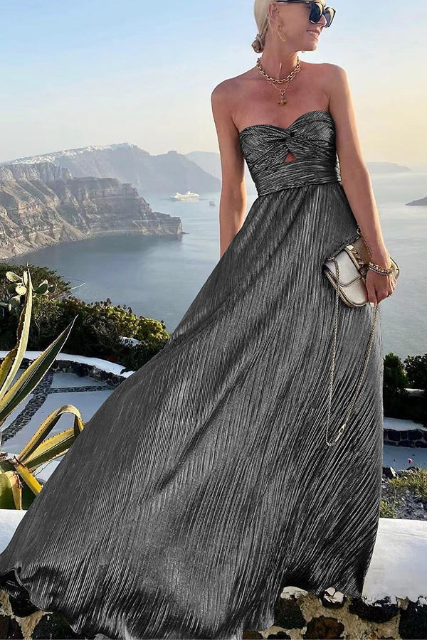 Levoire | Élégante robe brillante epaules nues
