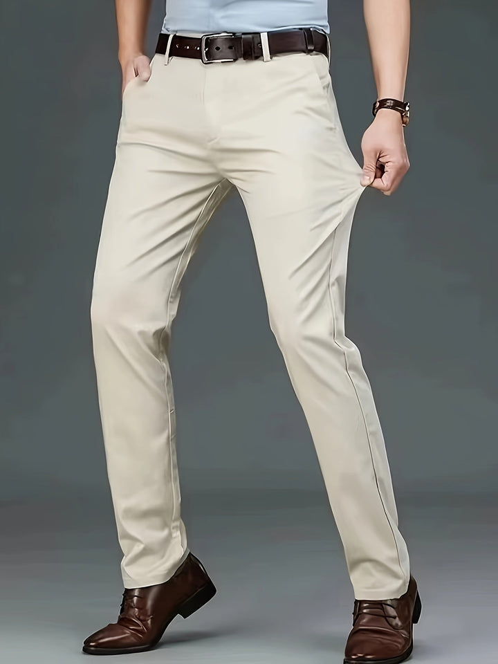 Levoire | Combinaison Élégante Pour Homme En Tissu Élastique Avec Un Design Uni Beige
