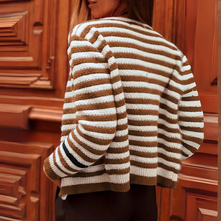 Levoire | Pull Féminin Rayé Élégant