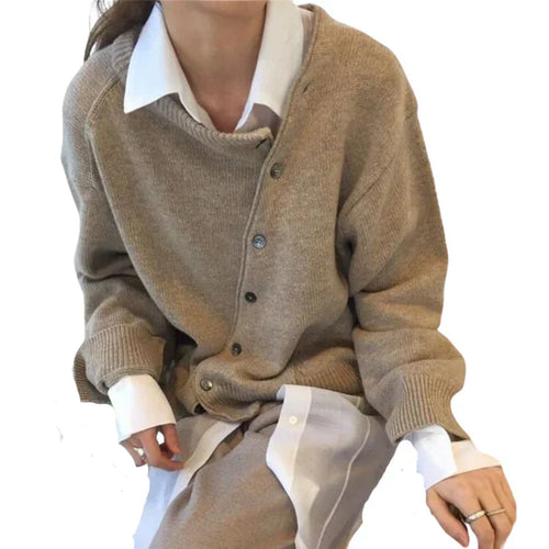 Levoire | Cardigan En Maille Douce Avec Patte De Boutonnage Diagonale