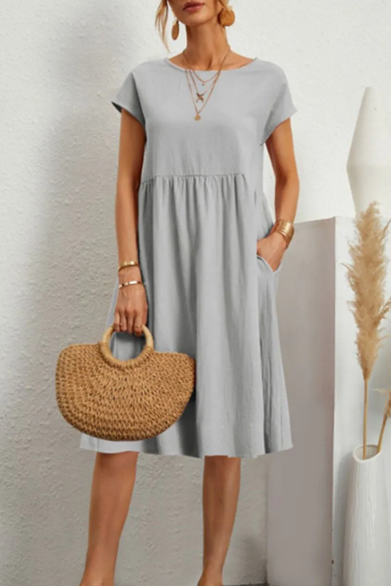 Levoire | Robe décontractée à manches courtes et col rond en patchwork uni Gris