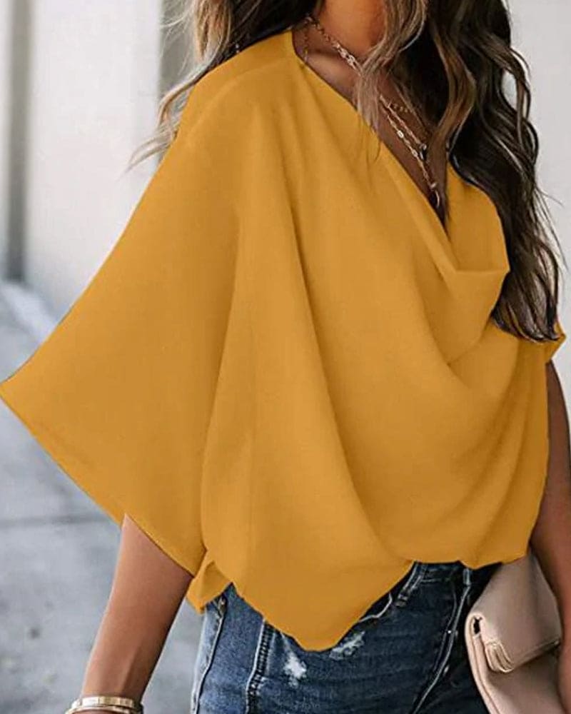 Levoire | Un Pull Uni Avec Des Manches Chauve-Souris Jaune