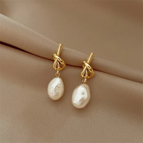 Levoire | Boucles D'Oreilles Baroques Élégantes En Or