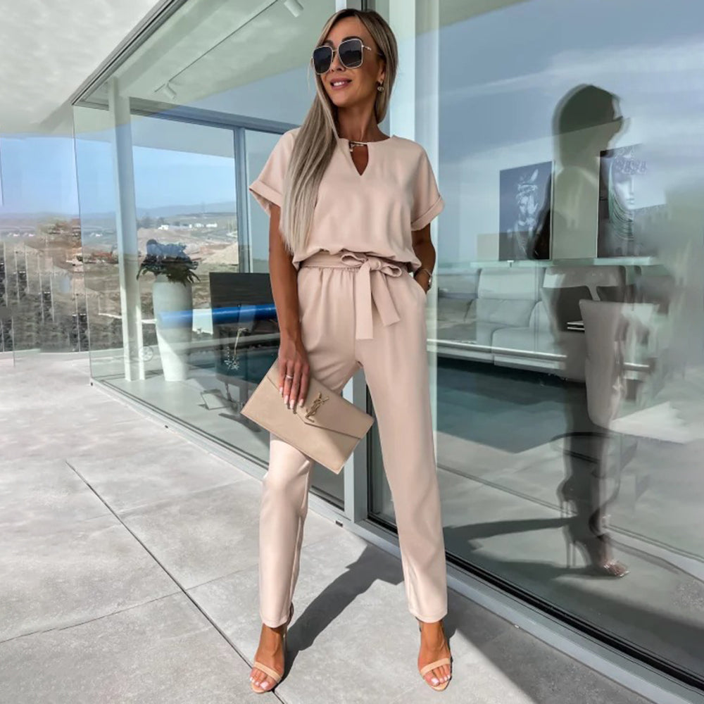 Levoire | Combinaison Élégante Avec Des Détails En Satin Beige