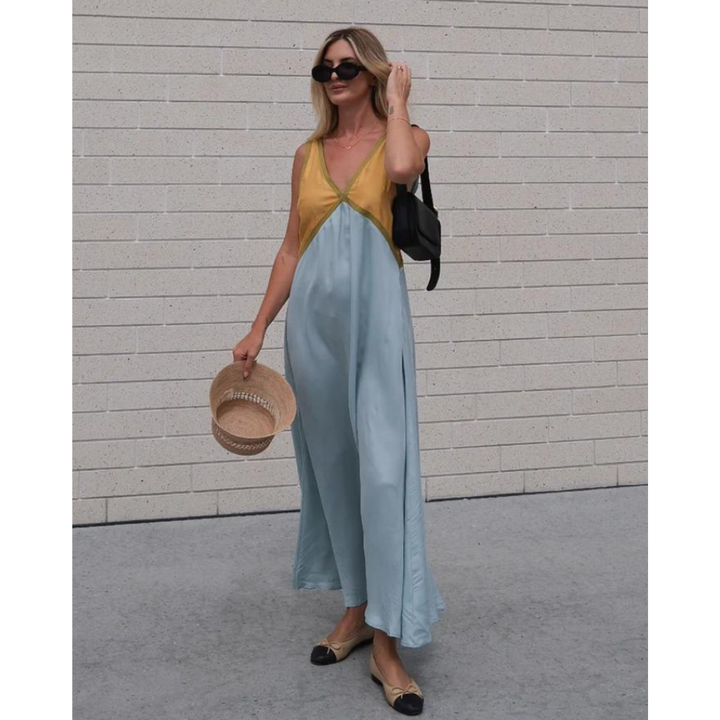 Levoire | Robe Sans Manches À Décolleté En V