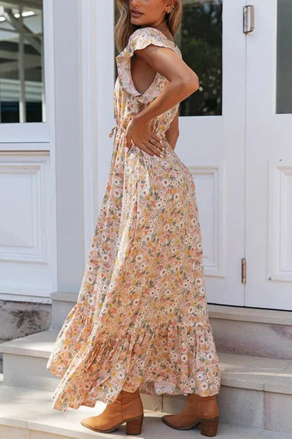 Levoire | Maxi-robe avec volants de boutons et cordon de serrage fleuri