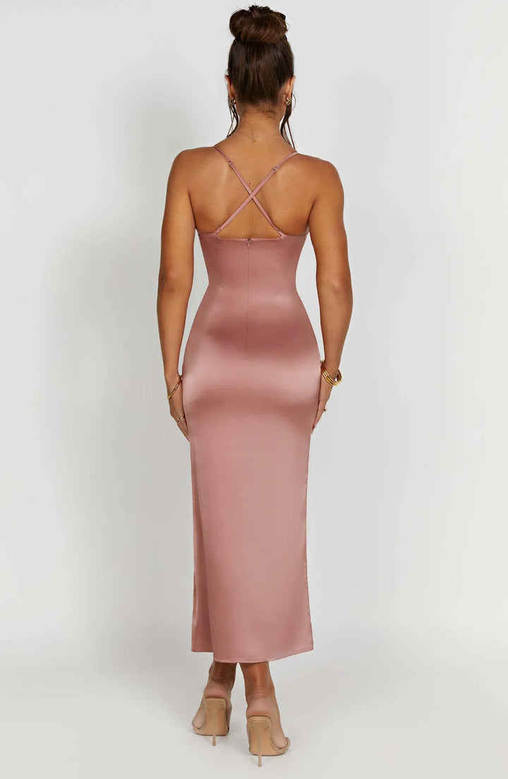 Levoire | Robe Midi Avec Bretelles Spaghetti Pour Un Look Tendance