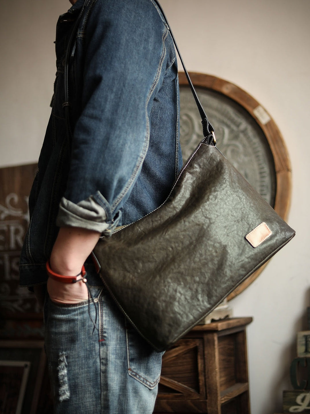 Levoire | Sac Messenger En Cuir Pour Homme