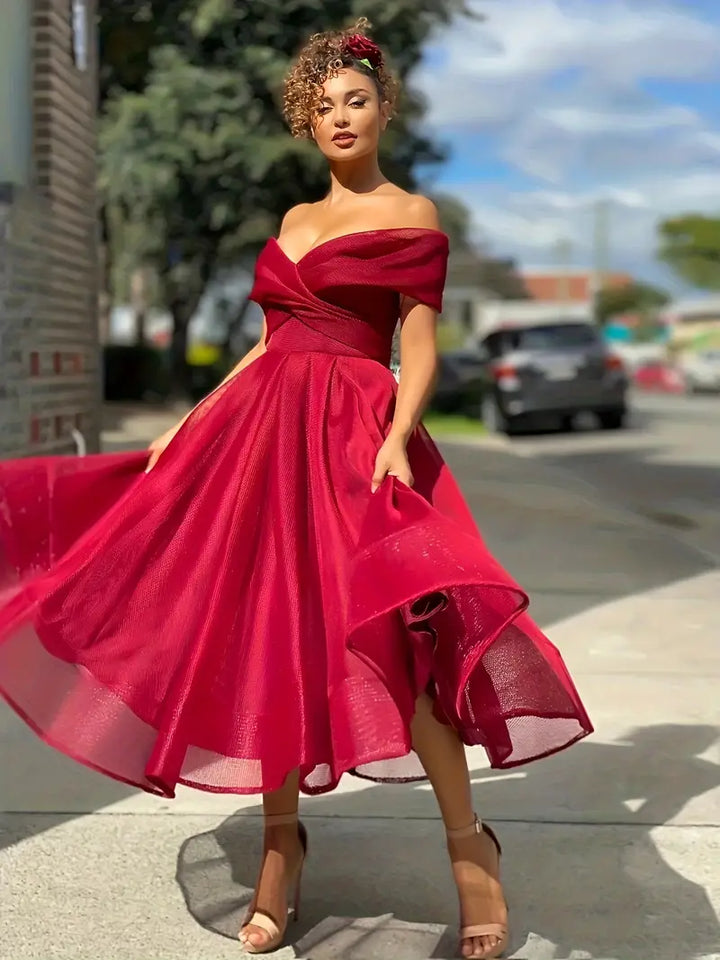 Levoire | Robe de demoiselle d'honneur élégante pour votre jour spécial Rouge