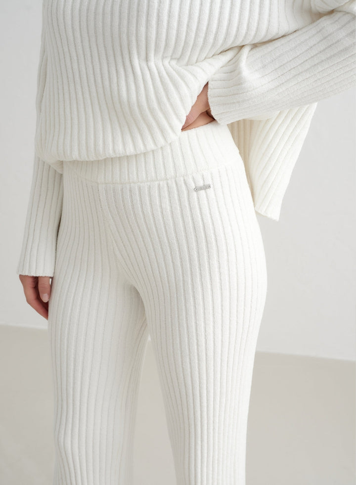 Levoire | Manteau Blanc Cassé Pantalon En Tricot Côtelé