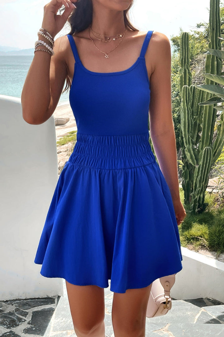 Levoire | Robe Mini Cami À Encolure Ronde Froncée Élégante Et Décontractée
