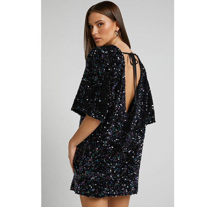 Levoire | Robe en velours à paillettes et à manches courtes à la mode